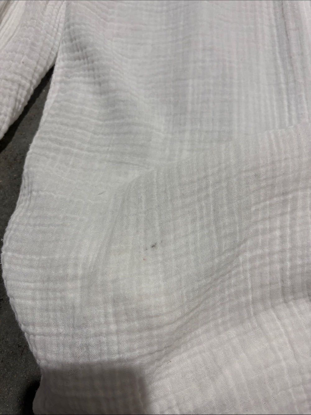 Kona Sol White Lightweight Button-Up Swim Coverup - Picture 4 of 5
